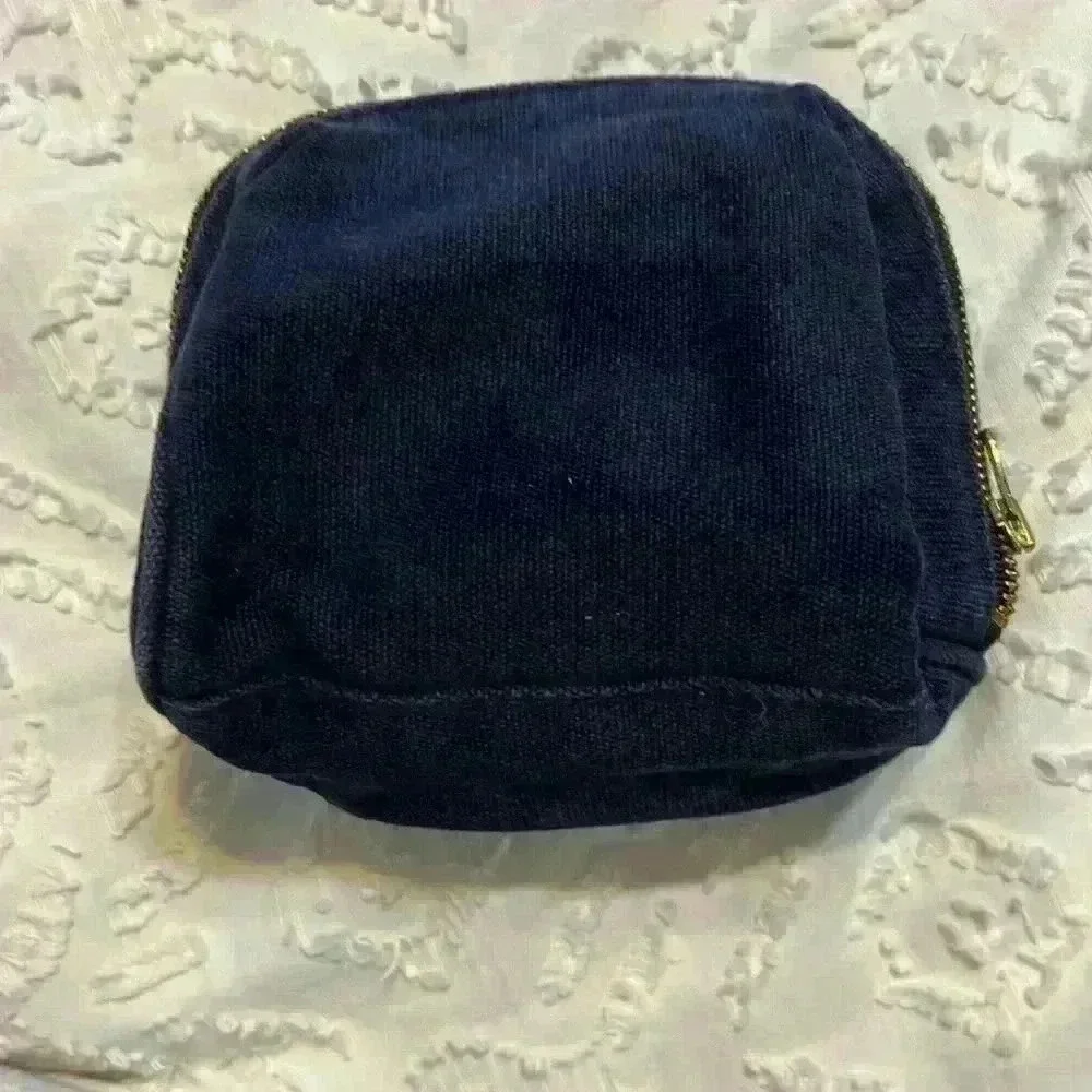 Minnie Mouse Loves Dots‎ change purse